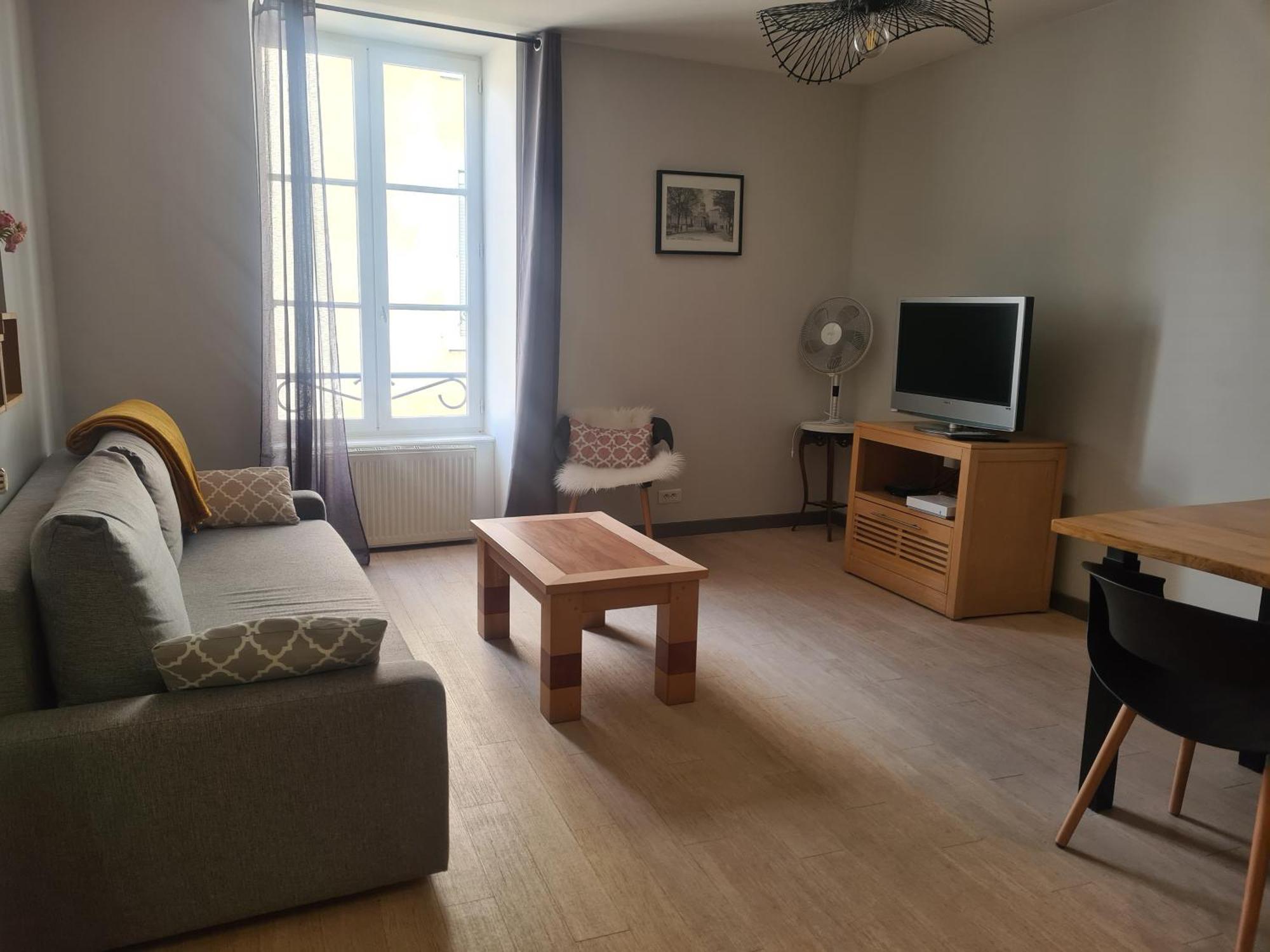 Hyper-centre Apartment *